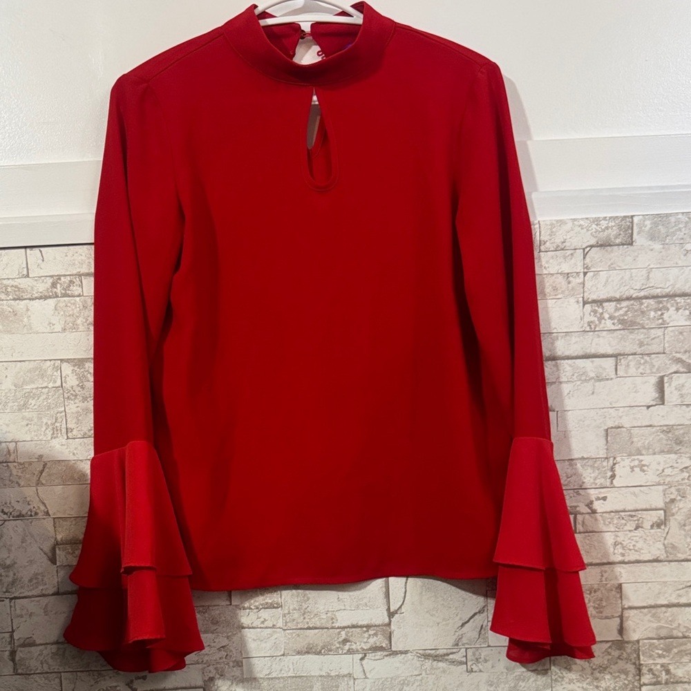 Elegant Red Women's Top with Flared Sleeves